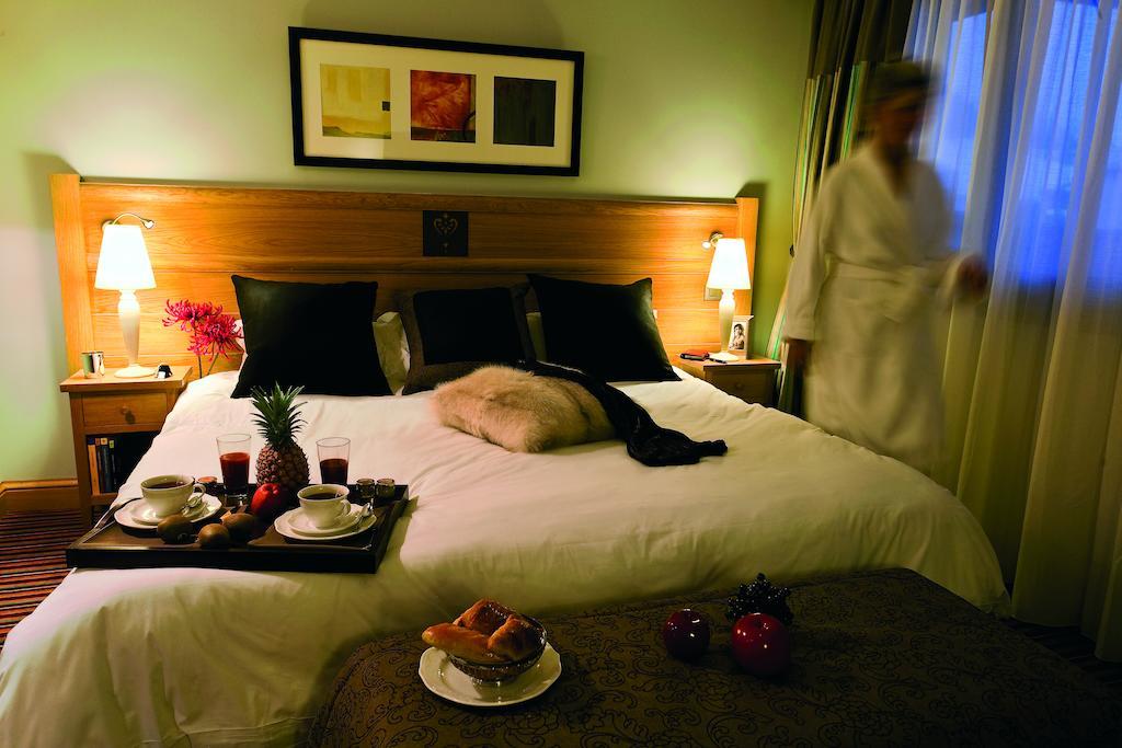 Le Savoie Hotel Val-dʼIsère Kamer foto